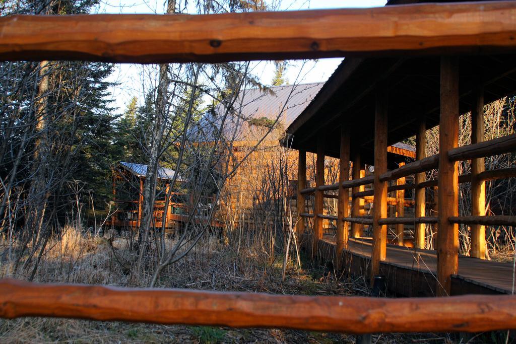 Wise Old Hunter Lodge Anchor Point Exteriér fotografie